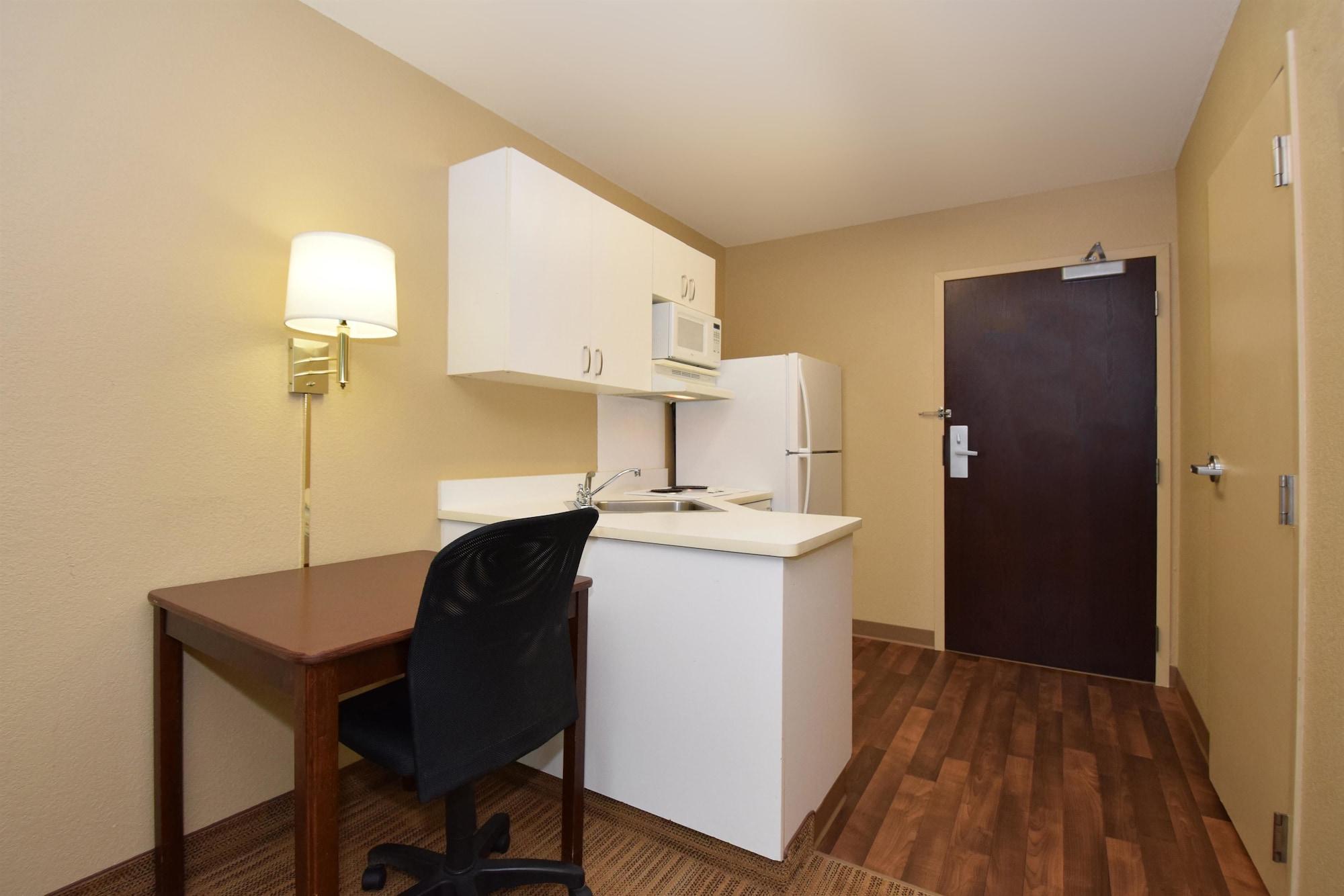 Extended Stay America Suites - Hampton - Coliseum Εξωτερικό φωτογραφία