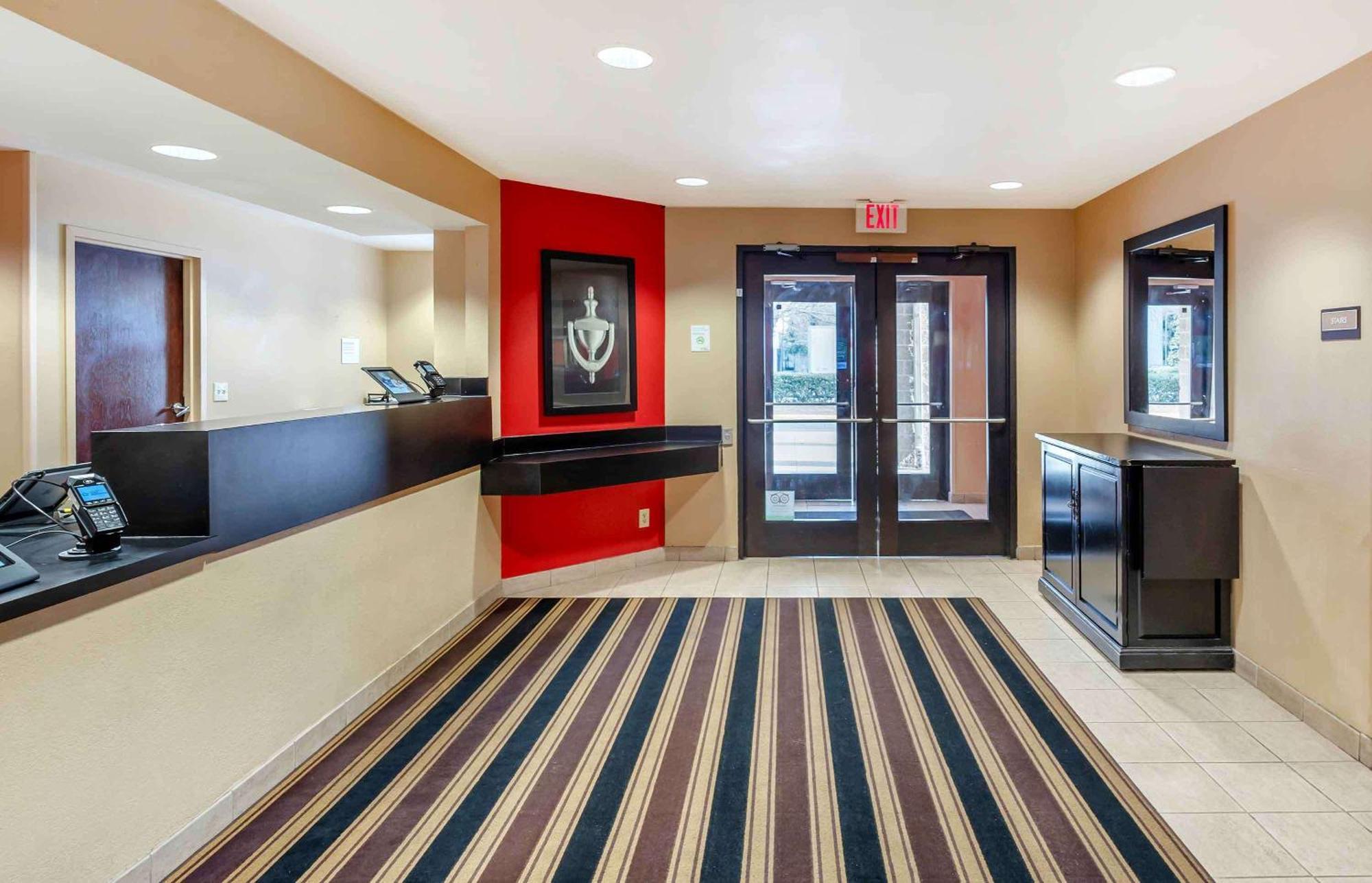 Extended Stay America Suites - Hampton - Coliseum Εξωτερικό φωτογραφία