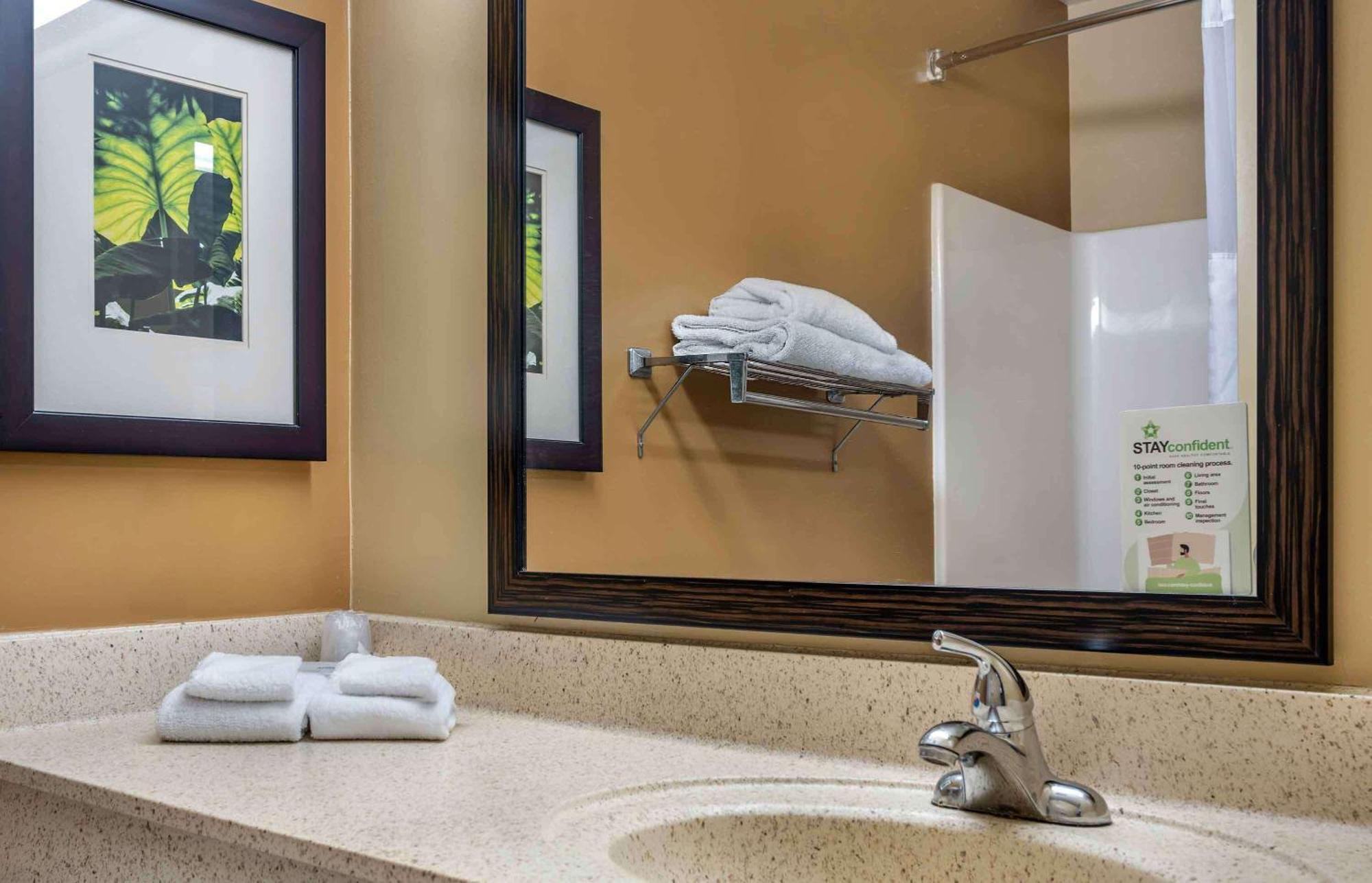 Extended Stay America Suites - Hampton - Coliseum Εξωτερικό φωτογραφία